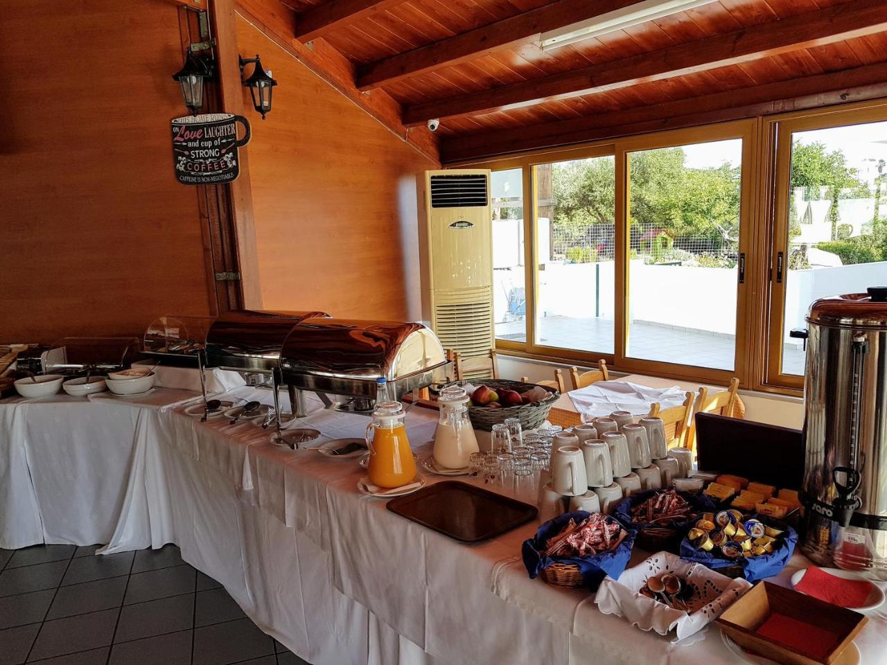 Camari Garden Hotel Apartments Gerani Chanion エクステリア 写真