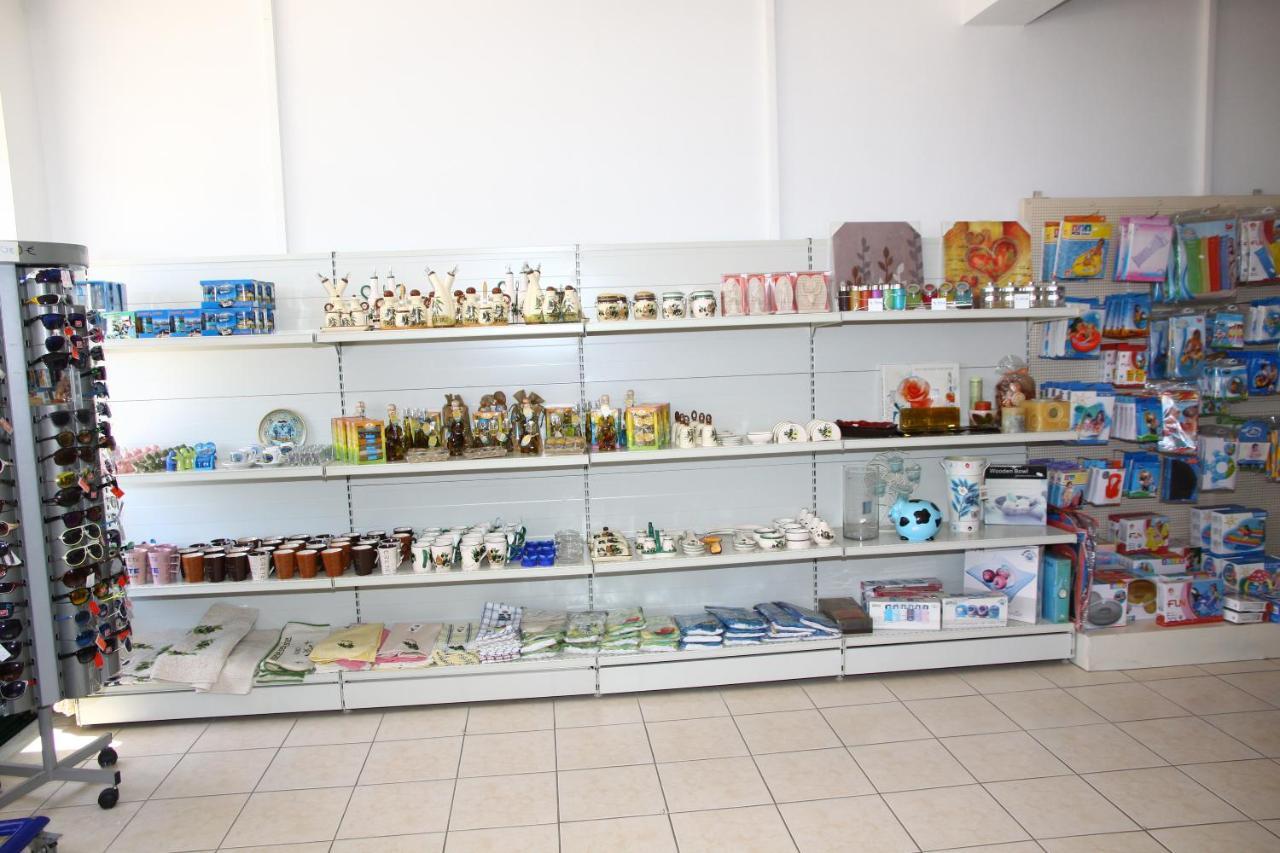Camari Garden Hotel Apartments Gerani Chanion エクステリア 写真