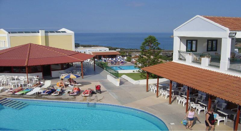 Camari Garden Hotel Apartments Gerani Chanion エクステリア 写真
